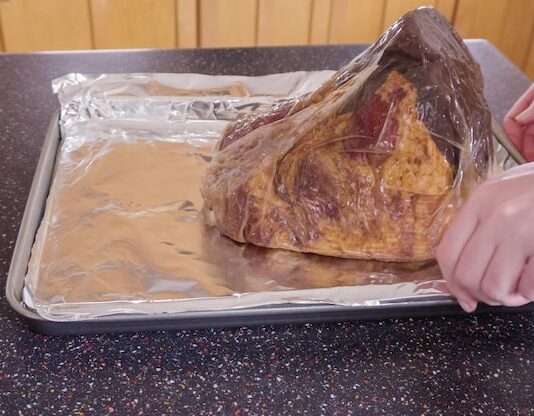 Время запекания грудинки в фольге в духовке