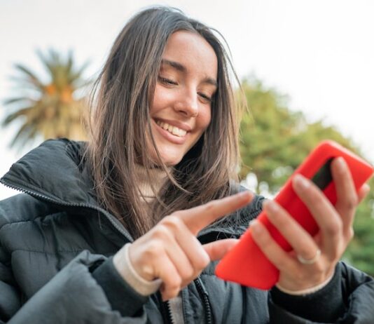 Как бесплатно послушать голосовые сообщения на Мегафоне на телефоне