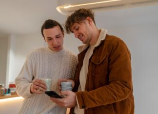 Переписка с парнем: П или д