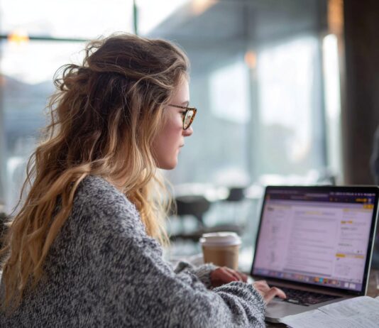 Промокоды для графических дизайнеров: как сэкономить и получить лучшие инструменты