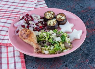 Куриная печень с соленым огурцом: рецепт вкусного салата