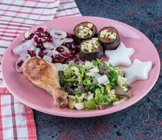 Куриная печень с соленым огурцом: рецепт вкусного салата