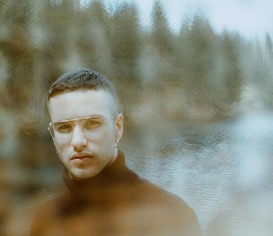 Характер мужчины-Водолея: сильные и слабые стороны