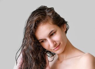 Волосы на теле во сне у женщины: причины и значение