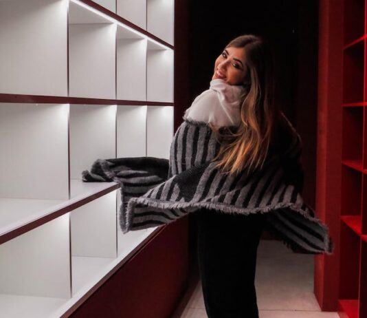 К чему снится покупка женского пальто