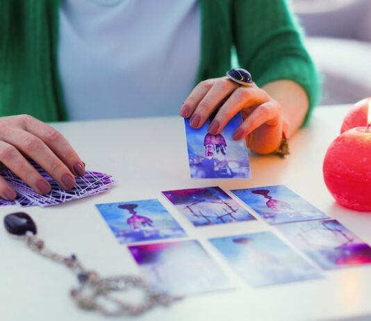 Расклад Таро по дате рождения онлайн бесплатно