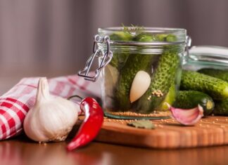 Лечо с кабачками и перцем на зиму