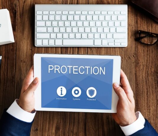 Управление защитой от вирусов и угроз: параметры, которые контролирует ваша организация