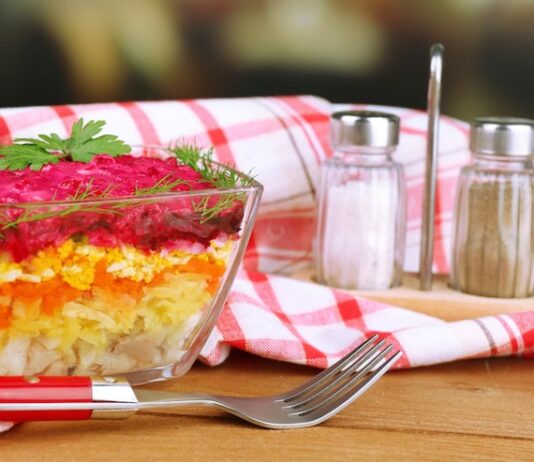 Быстрые и вкусные салаты на скорую руку: недорогие рецепты