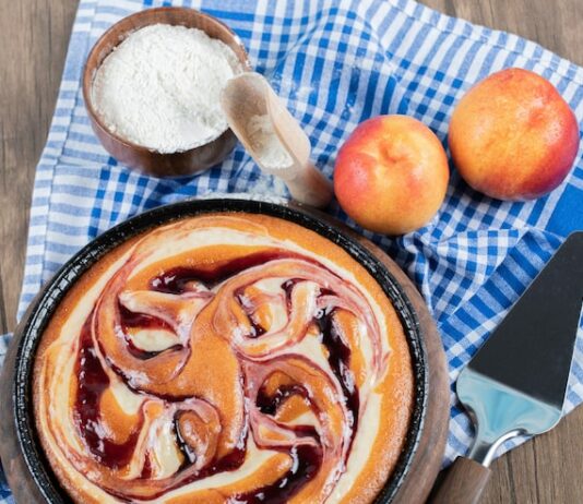 Пирог с повидлом в духовке: рецепт