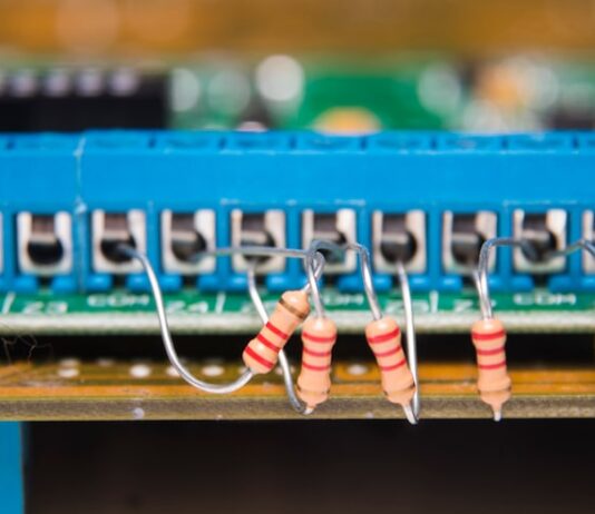 Собственноручный блок питания с регулировкой тока и напряжения