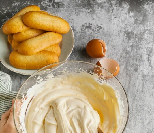 Бисквит для торта: секреты приготовления дома