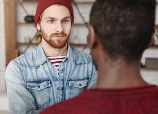 Как выразить благодарность мужчине за помощь