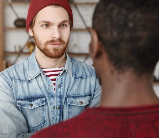 Как выразить благодарность мужчине за помощь