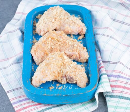 Пальчики из куриного филе с начинкой: рецепт