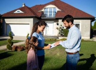 Заговор для быстрой продажи дома и земли