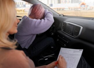 Проверка водительских прав по базе ГИБДД по фамилии