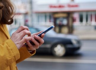 Позвонить с сотового на городской с добавочным номером