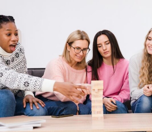 Прикольные названия женских команд для интеллектуальных игр