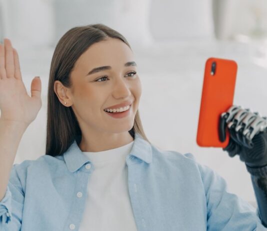 Купить голоса в ВК на iPhone: пошаговая инструкция