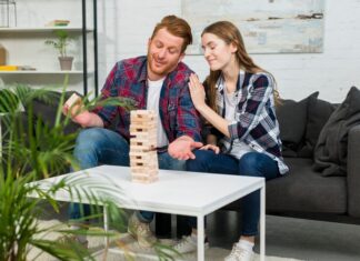 Игры на троих в реальной жизни дома