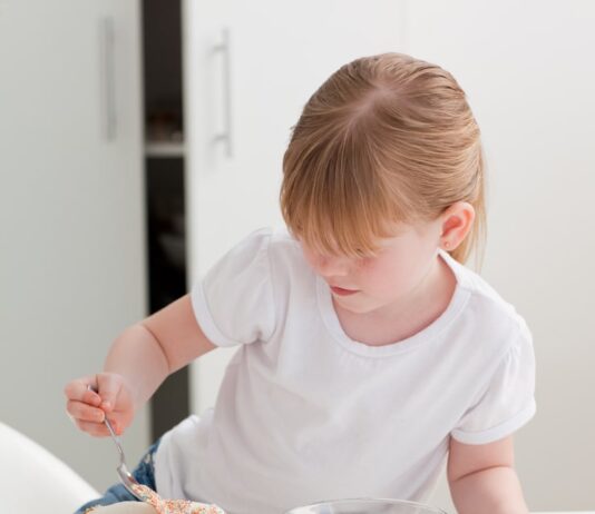 Рецепт торта со сметаной: кучерявый хлопчик