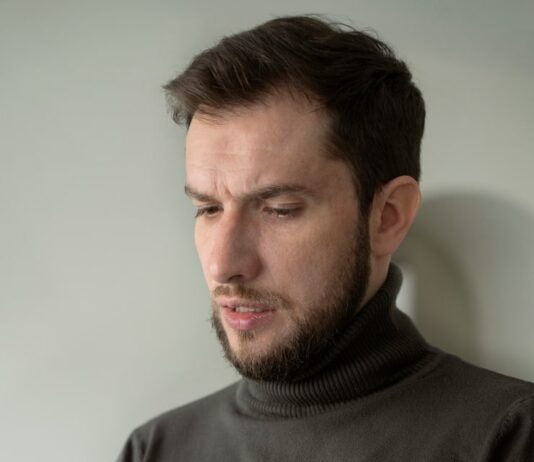 Мужские статусы в WhatsApp со смыслом