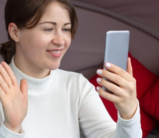 Отключение голосового помощника на телефоне Honor