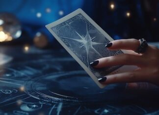 Таро онлайн: предсказание будущего отношений