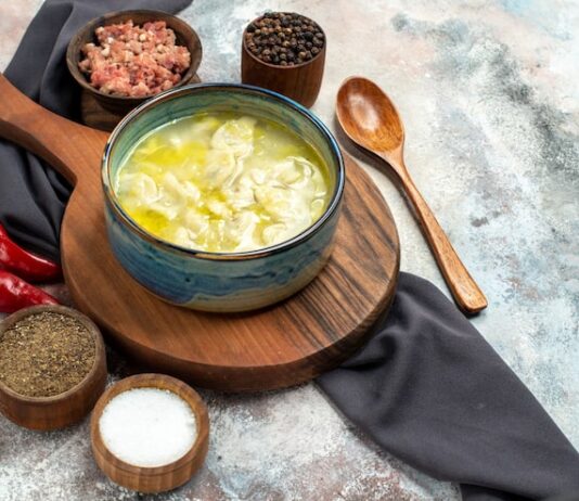 Щи из свежей капусты без мяса