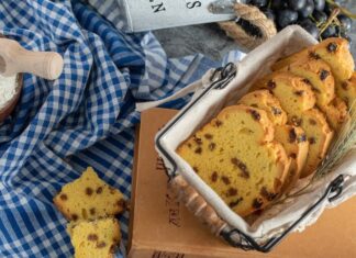 Быстрый пирог на кефире в духовке