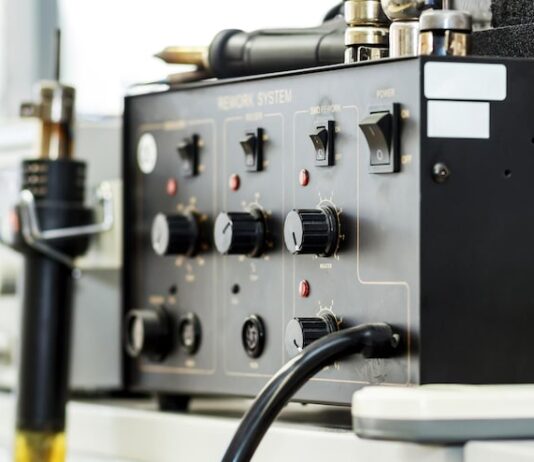 Инфракрасная паяльная станция с нижним подогревом