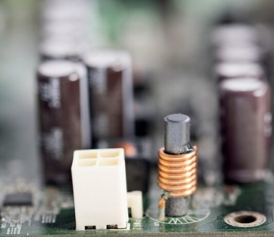 Схема подключения пускового конденсатора для электродвигателя