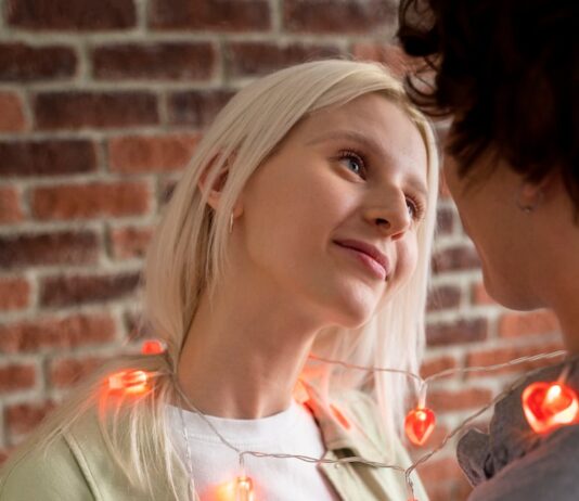 Поиск человека на сайте знакомств: практические советы