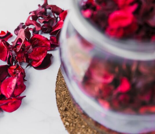 Варенье из роз: рецепт и секреты приготовления