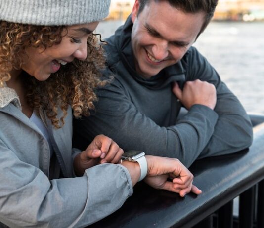 03:03 на часах: любовь или совпадение?