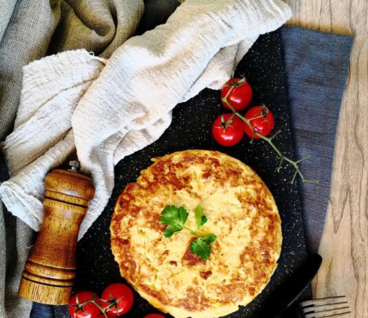 Капустный заливной пирог на кефире