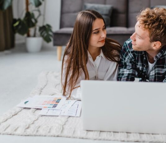 Сколько стоит разместить объявление о продаже квартиры на Avito