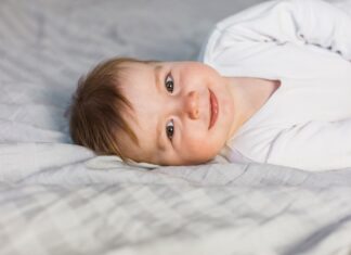 Ребенок с голубыми глазами во сне: толкование