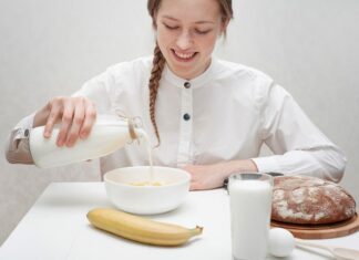 Геркулес на молоке: секреты идеальной каши