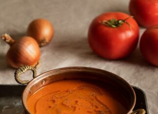 Томатный соус для котлет в духовке