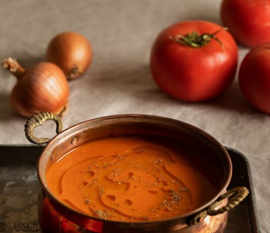 Томатный соус для котлет в духовке