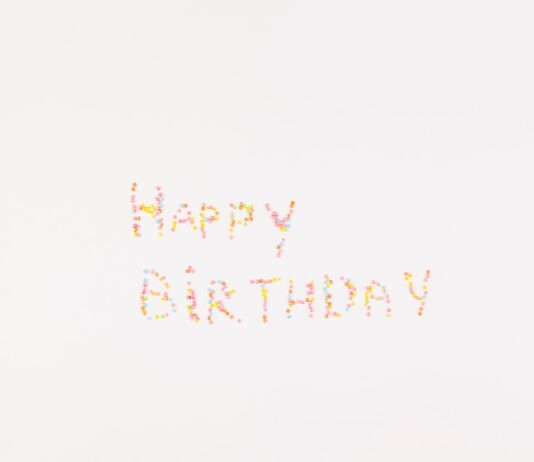 С днем рождения: искренние слова