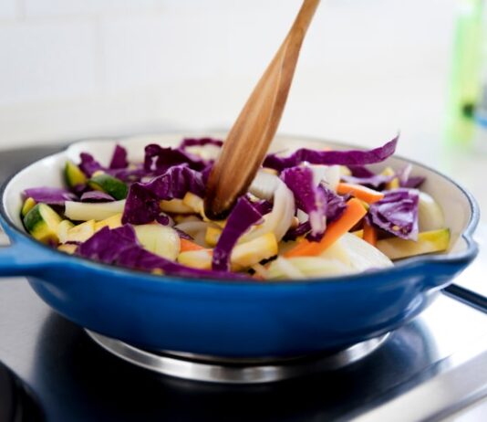 Овощи на пару в пароварке