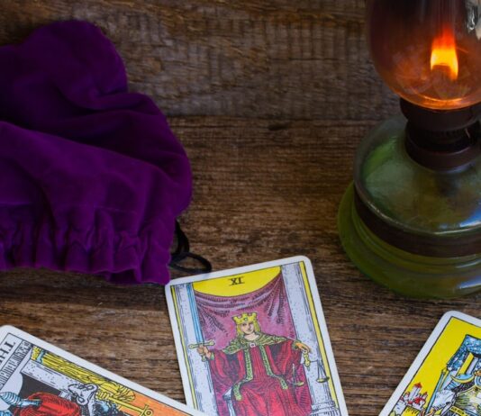 Маг Таро: миф или реальность?