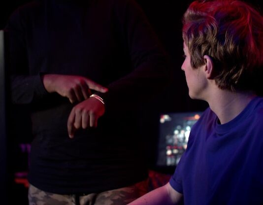 Как бесплатно получить голду в Стандофф 2