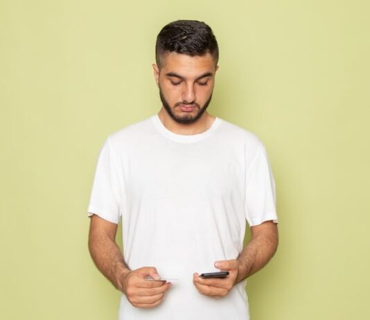 Заголовок: Приметы: Почему чешется пупок у мужчин