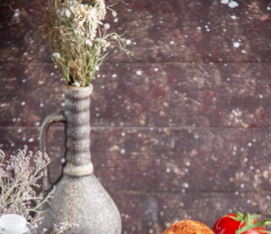 Куриные шницели в панировке на сковороде