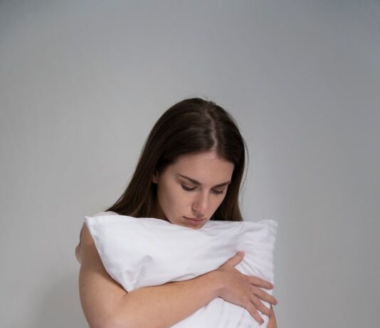 Развязавшийся пупок во сне: толкование