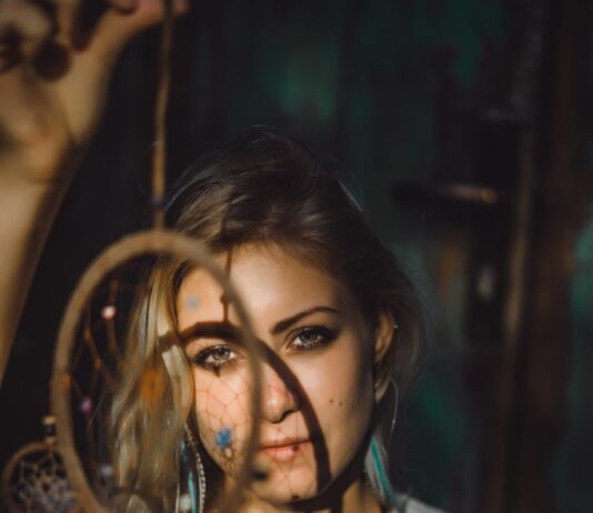 Знак зодиака женщины 27 сентября